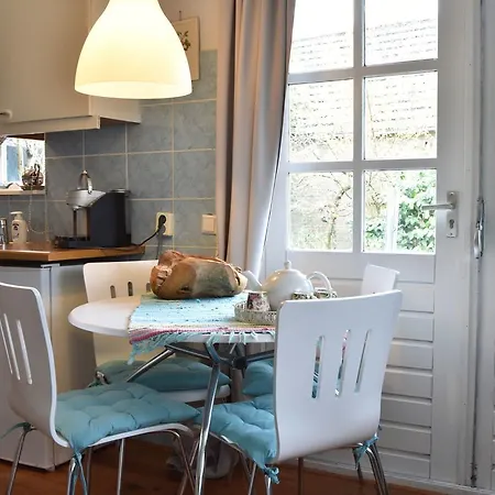 Romantic In North Holland With Terrace ベルゲン